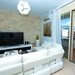 Hana Apartament Hot Tub